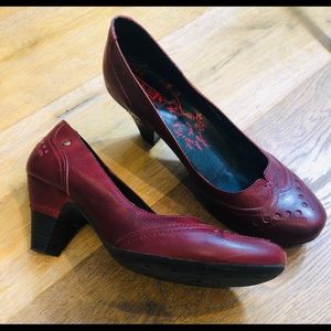 PIKOLINOS burgundy leather heels women’s 38 (7.5-8)